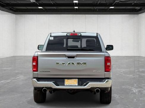 Used 2026 RAM 1500 Laramie AWD/4WD image 4