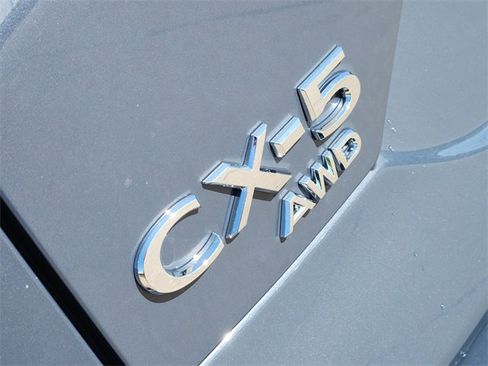 New 2025 MAZDA CX-5 Carbon Edition image 8