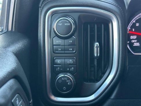 Used 2020 Chevrolet Silverado 1500 LT Trail Boss AWD/4WD image 27