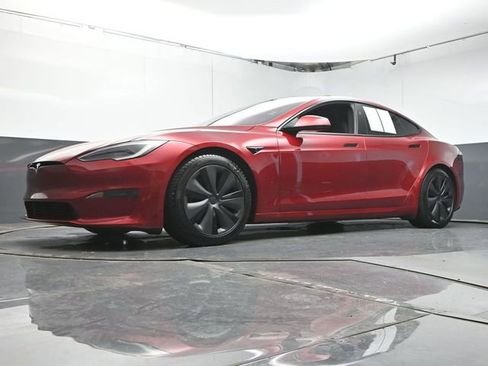 Used 2024 Tesla Model S AWD/4WD image 29