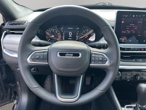 Used 2024 Jeep Compass Limited AWD/4WD image 15