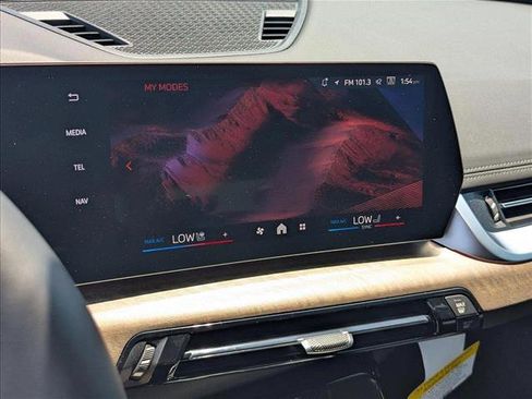 Used 2025 BMW X1 xDrive28i w/ Convenience Package image 11