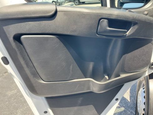 Used 2025 RAM ProMaster 3500 w/ Convenience Group FWD image 14