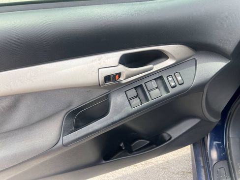 Used 2009 Toyota Matrix S AWD/4WD image 10