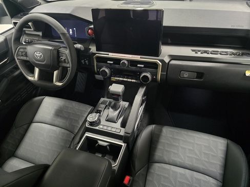 New 2026 Toyota Tacoma TRD Off-Road image 25