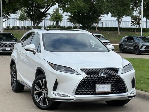 Used 2022 Lexus RX 350 FWD w/ Premium Package image 2