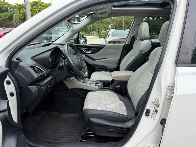 Used 2021 Subaru Forester Premium AWD/4WD image 9