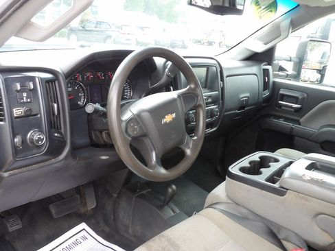 Used 2018 Chevrolet Silverado 3500 W/T w/ WT Fleet Convenience Package AWD/4WD image 6
