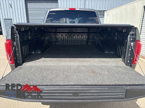 Used 2017 Ford F150 Lariat w/ Equipment Group 502A Luxury AWD/4WD image 17