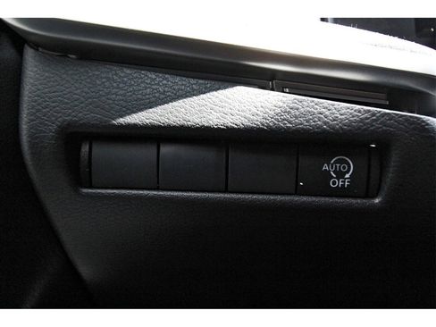 New 2026 Nissan Kicks SV w/ Illumination Package image 14