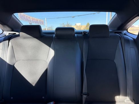 Used 2024 Honda Civic Sport image 17