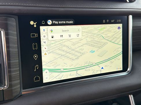 Used 2023 GMC Yukon XL Denali image 27