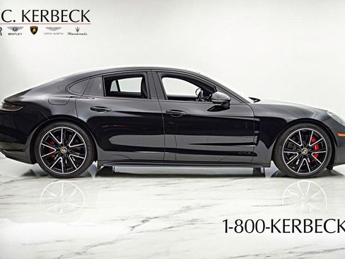 Used 2023 Porsche Panamera GTS image 15