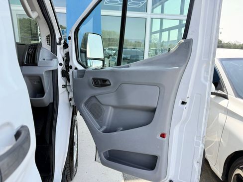 Used 2018 Ford Transit 150 130 Low Roof image 17