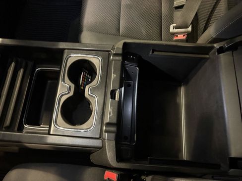 Used 2018 Chevrolet Silverado 1500 LT w/ All Star Edition AWD/4WD image 23