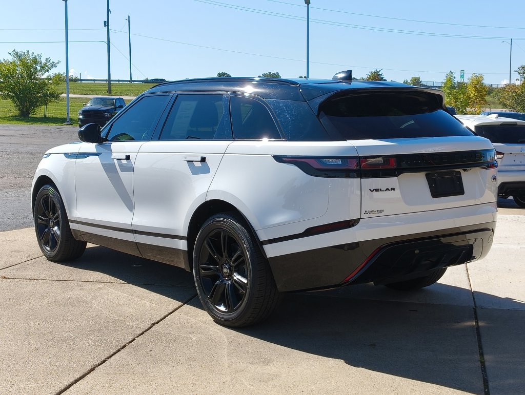 Used 2022 Land Rover Range Rover Velar R-Dynamic S AWD/4WD image 7