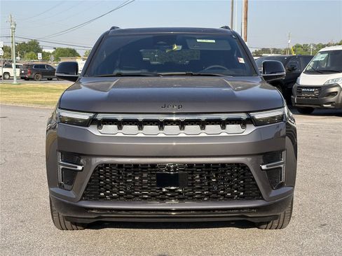 New 2026 Jeep Grand Wagoneer L 4WD image 3
