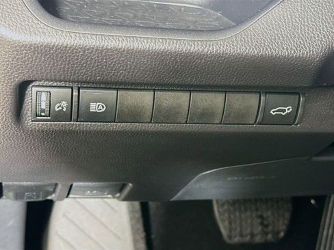 Certified 2025 Toyota RAV4 XLE Premium image 10