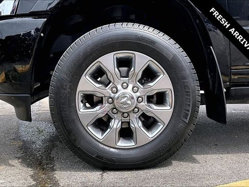 Used 2019 RAM 3500 Limited AWD/4WD image 35