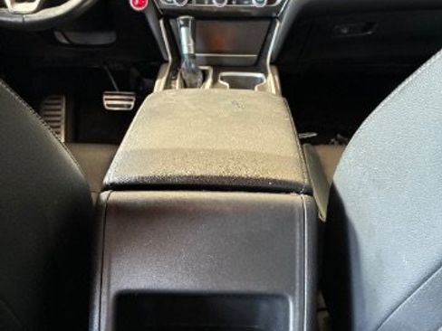 Used 2018 Honda Accord Sport image 28