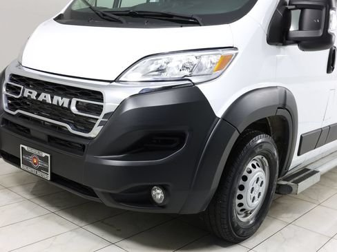 Used 2025 RAM ProMaster 2500 w/ U-Haul Equipment Group FWD image 37