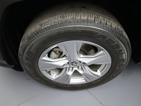 Certified 2023 Toyota RAV4 XLE w/ Convenience Package AWD/4WD image 14