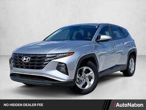 Used 2024 Hyundai Tucson SE FWD image 1