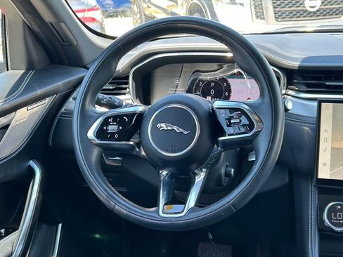 Used 2024 Jaguar F-PACE R-Dynamic S image 43