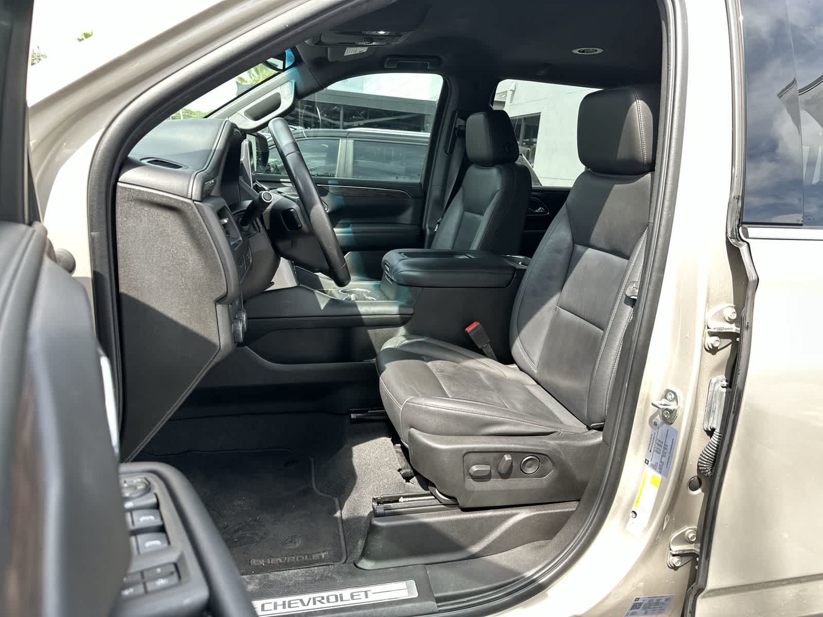 Used 2021 Chevrolet Tahoe LT RWD image 3