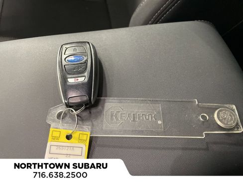 Used 2022 Subaru Outback Premium image 30