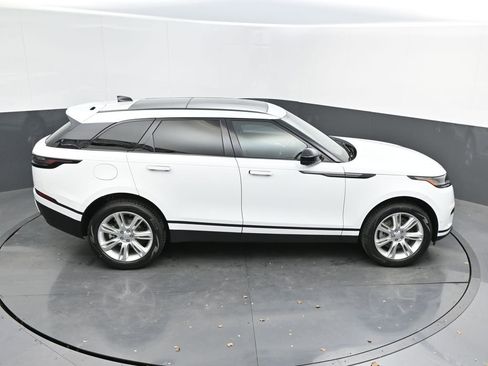 New 2026 Land Rover Range Rover Velar S AWD/4WD image 35