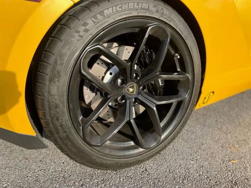 Used 2006 Lamborghini Gallardo Spyder AWD/4WD image 26