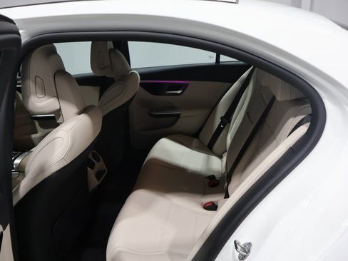 Used 2024 Mercedes-Benz C 300 4MATIC Sedan image 18