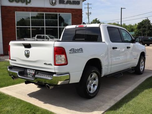 Used 2023 RAM 1500 Big Horn AWD/4WD image 40