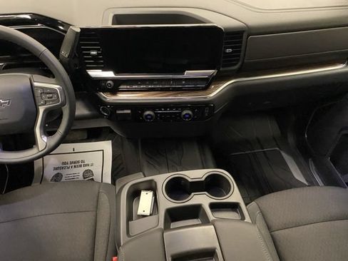 Used 2026 Chevrolet Silverado 1500 RST w/ RST Select Package AWD/4WD image 34