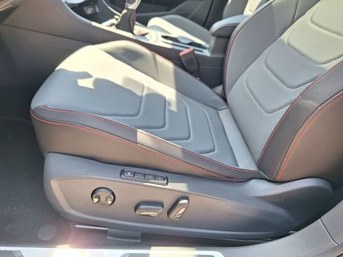 New 2025 Volkswagen Jetta GLI Autobahn image 10