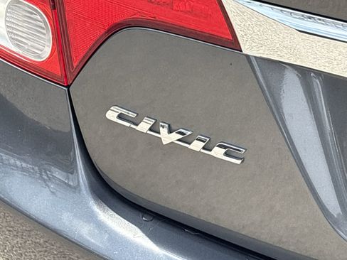 Used 2010 Honda Civic LX image 18