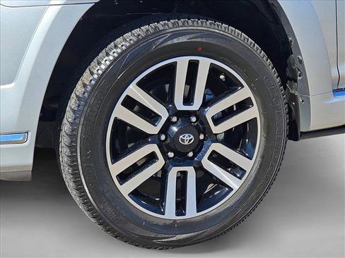 Used 2020 Toyota 4Runner Limited image 21