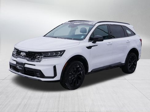 Certified 2023 Kia Sorento SX image 3