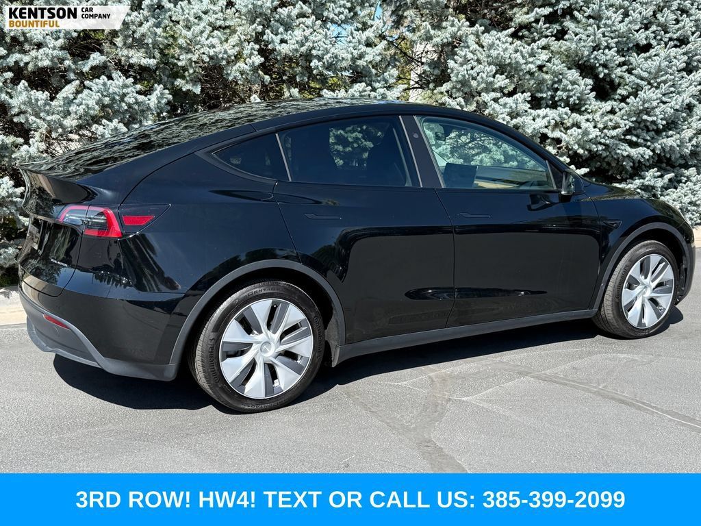 Used 2023 Tesla Model Y Long Range AWD/4WD image 9