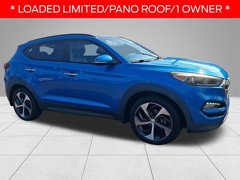 Used 2016 Hyundai Tucson Limited w/ Option Group 03 AWD/4WD image 3