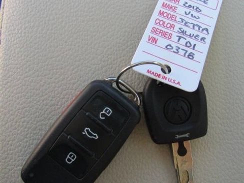 Used 2011 Volkswagen Jetta TDI image 21