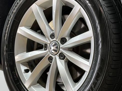 Used 2017 Volkswagen Tiguan Wolfsburg Edition FWD image 15