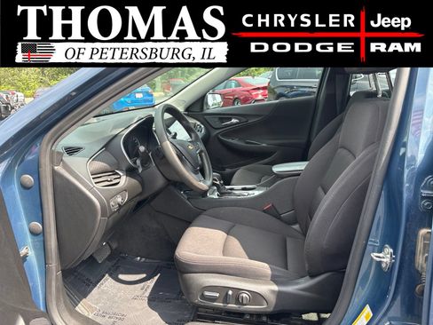 Used 2024 Chevrolet Malibu LT FWD image 13