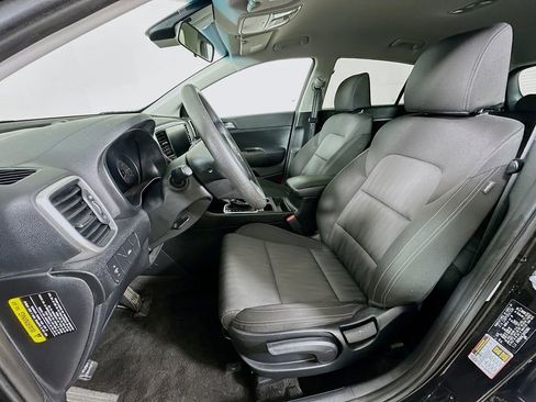 Certified 2022 Kia Sportage LX FWD image 25