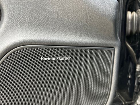 Used 2013 Mercedes-Benz C 250 Coupe image 19