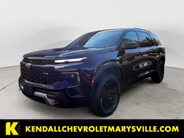 Certified 2025 Chevrolet Traverse Z71 AWD/4WD image 1