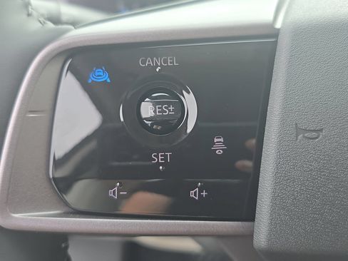 New 2026 Nissan Murano Platinum w/ Cargo Package AWD/4WD image 17