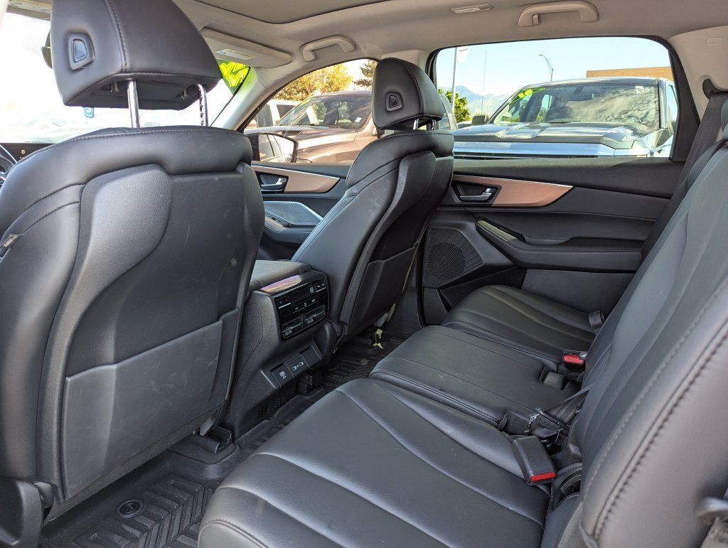 Used 2022 Acura MDX SH-AWD image 29