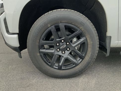 Used 2022 Chevrolet Silverado 1500 Custom w/ Rally Edition image 16